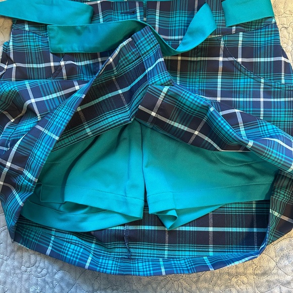 Nike Golf Tour Performance Dri-Fit Plaid Skort & Shorts Set Size 6 Resort Wear - Picture 13 of 13